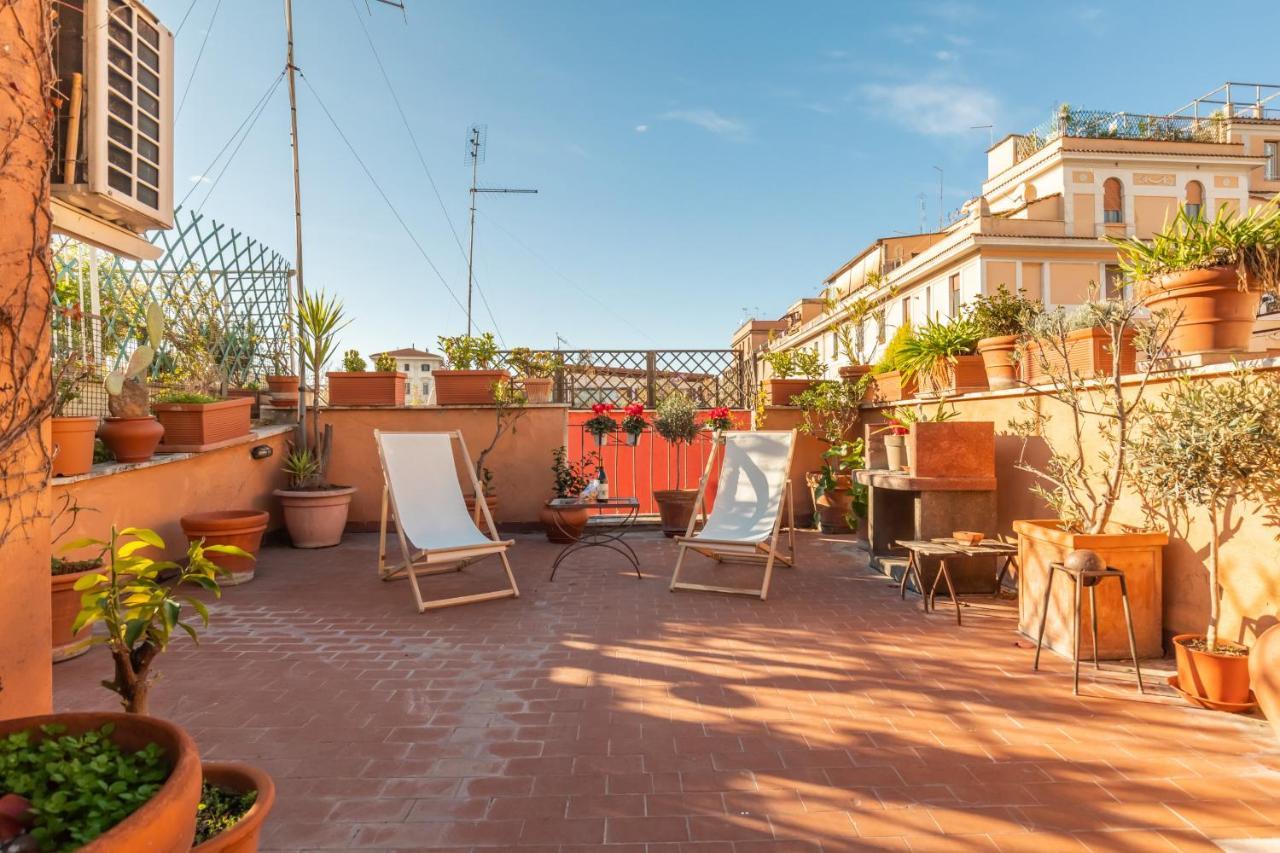 Bright And Comfy Terraced Apartment In Trastevere Рим Екстер'єр фото