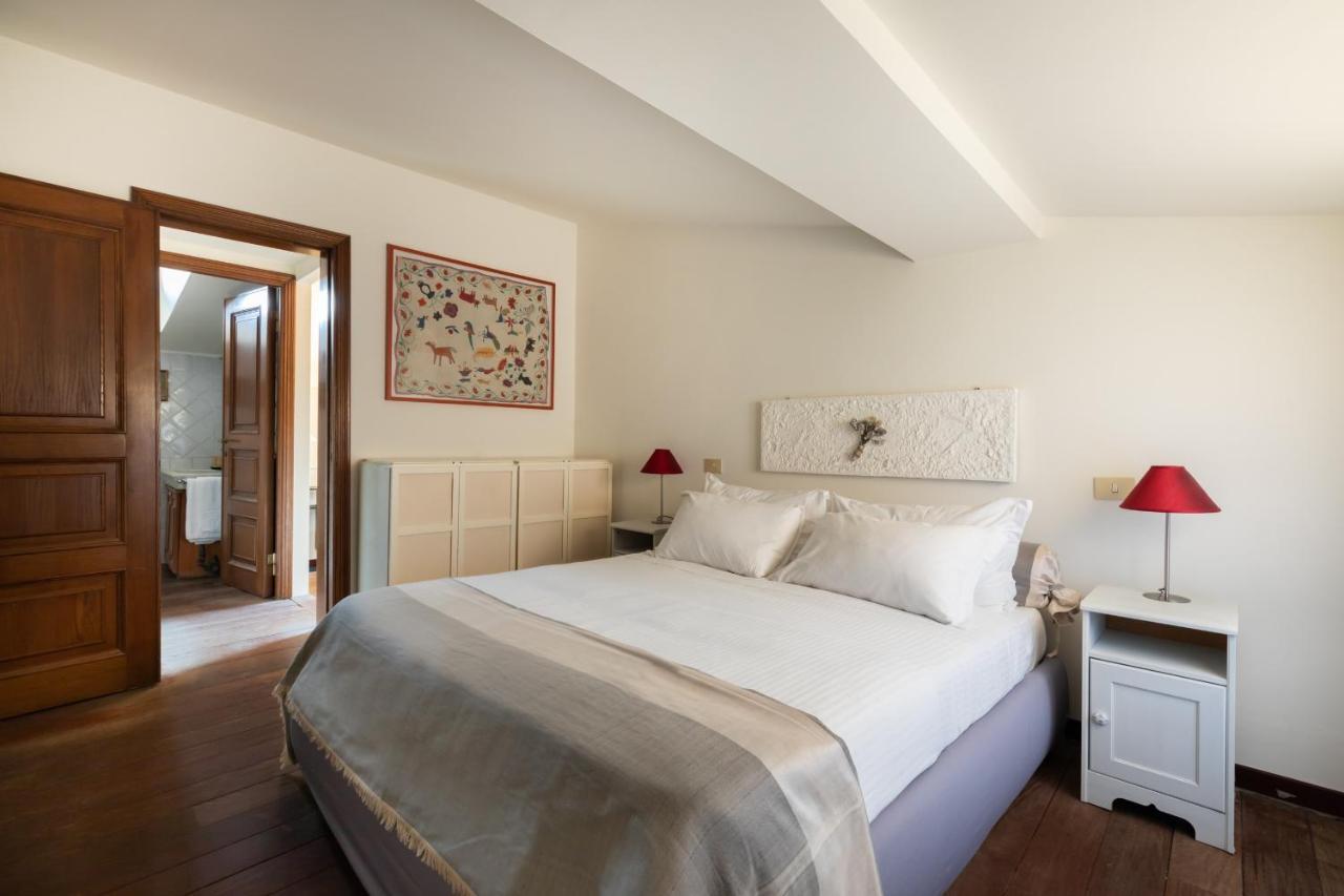 Bright And Comfy Terraced Apartment In Trastevere Рим Екстер'єр фото